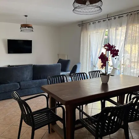 Maison Chaleureuse Bord De La