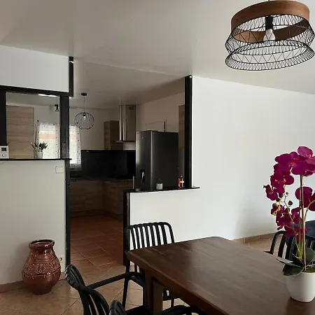 Maison Chaleureuse Bord De La Feriehus Le Bernard