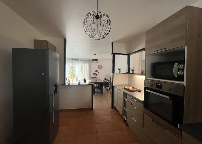 Hébergement de vacances Maison Chaleureuse Bord De La *