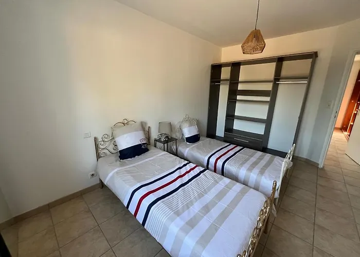 Hébergement de vacances Maison Chaleureuse Bord De La *