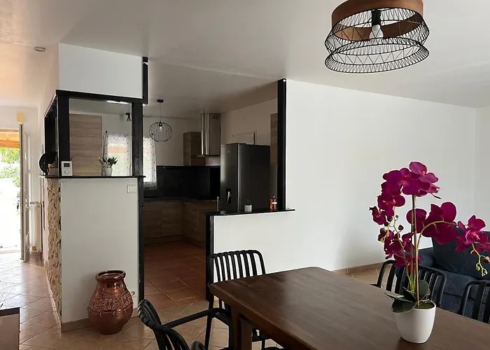 Maison Chaleureuse Bord De La בית נופש Le Bernard